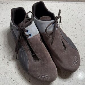 Puma Women’s Vintage Taupe Brown baby blue  Suede slim Sneakers SZ 9 GUC fairy